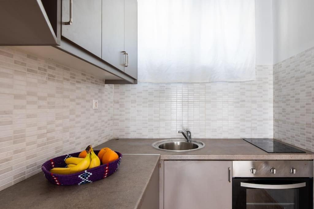 Newly Renovated, Quiet & Central Apartment In Kolonaki 雅典 外观 照片